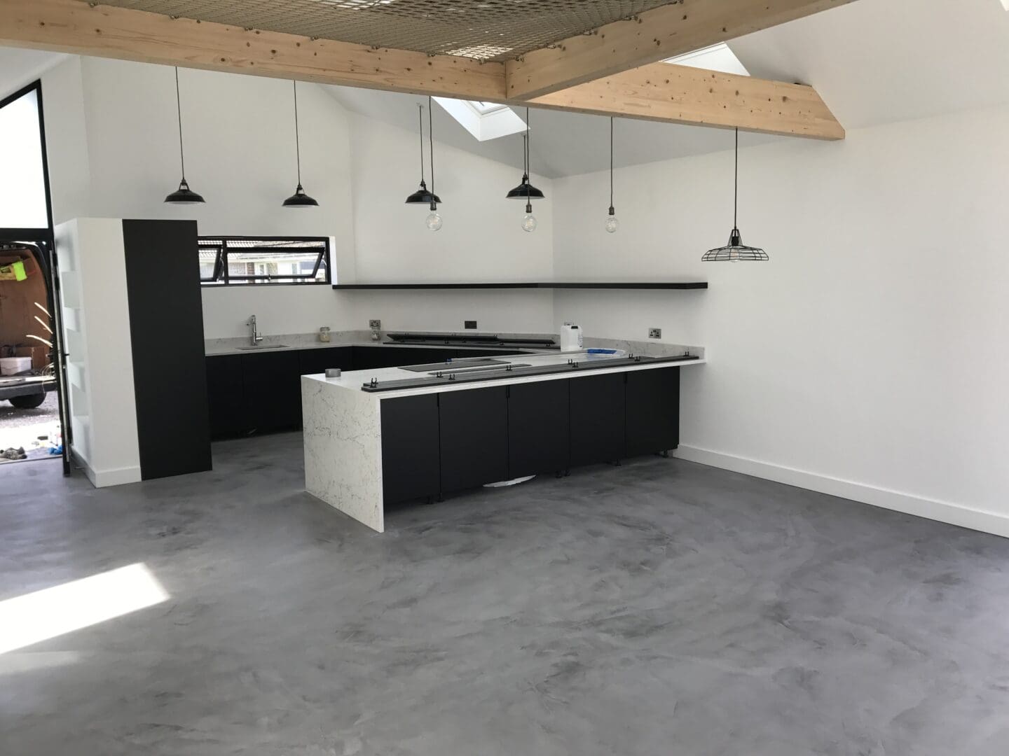 photo-28-09-2017-13-05-43-min