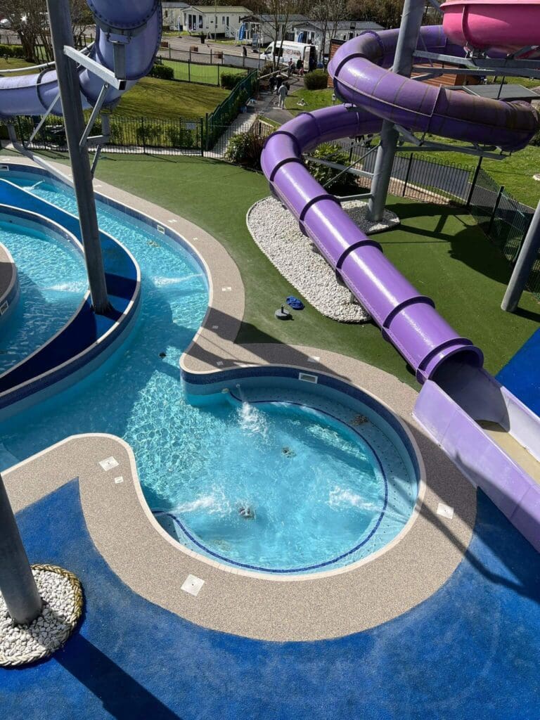 wet-leisure-pool-surrounds-10c-2