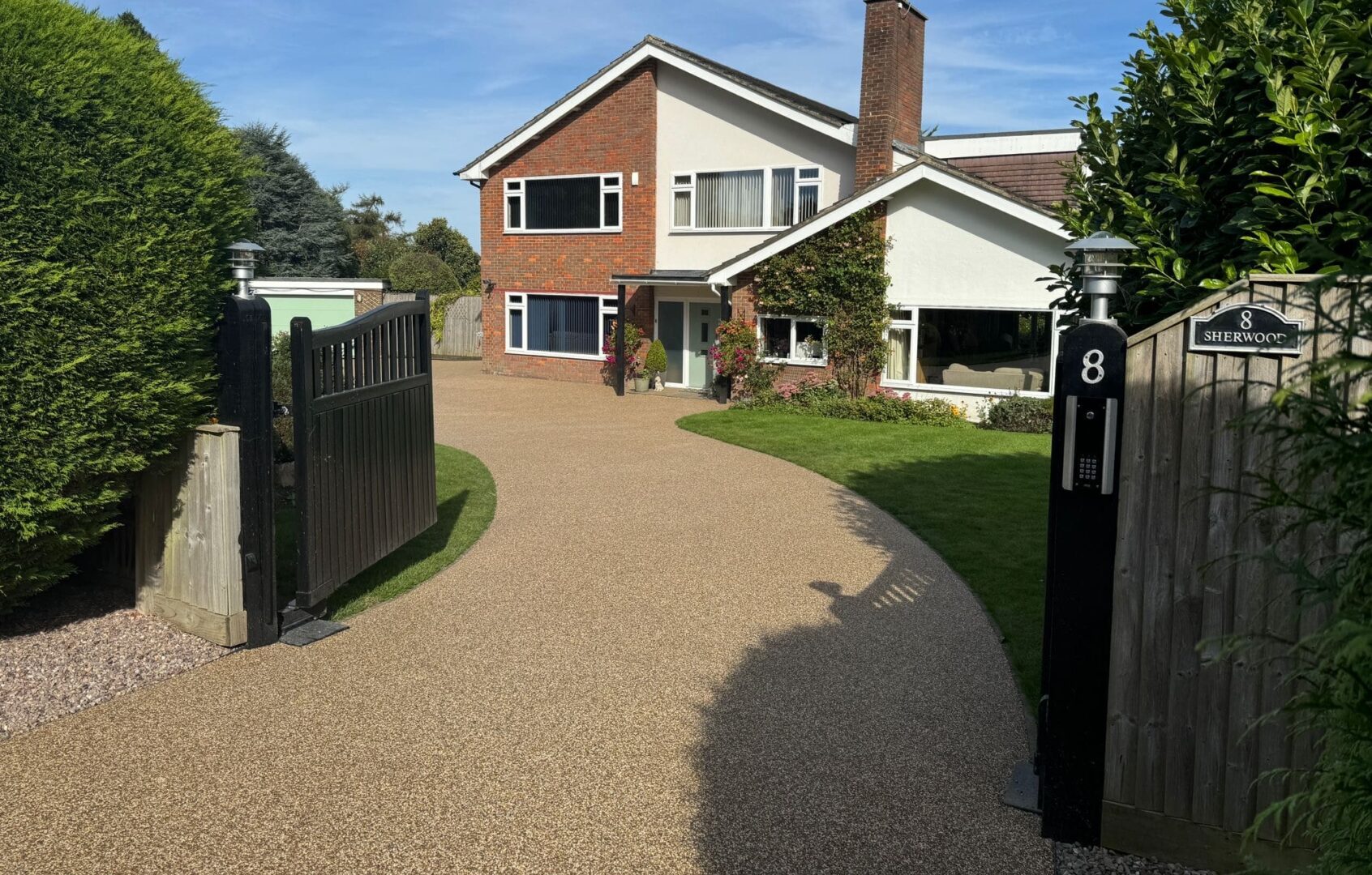 73b09466-1543-42e2-a531-4d6fb3331b95