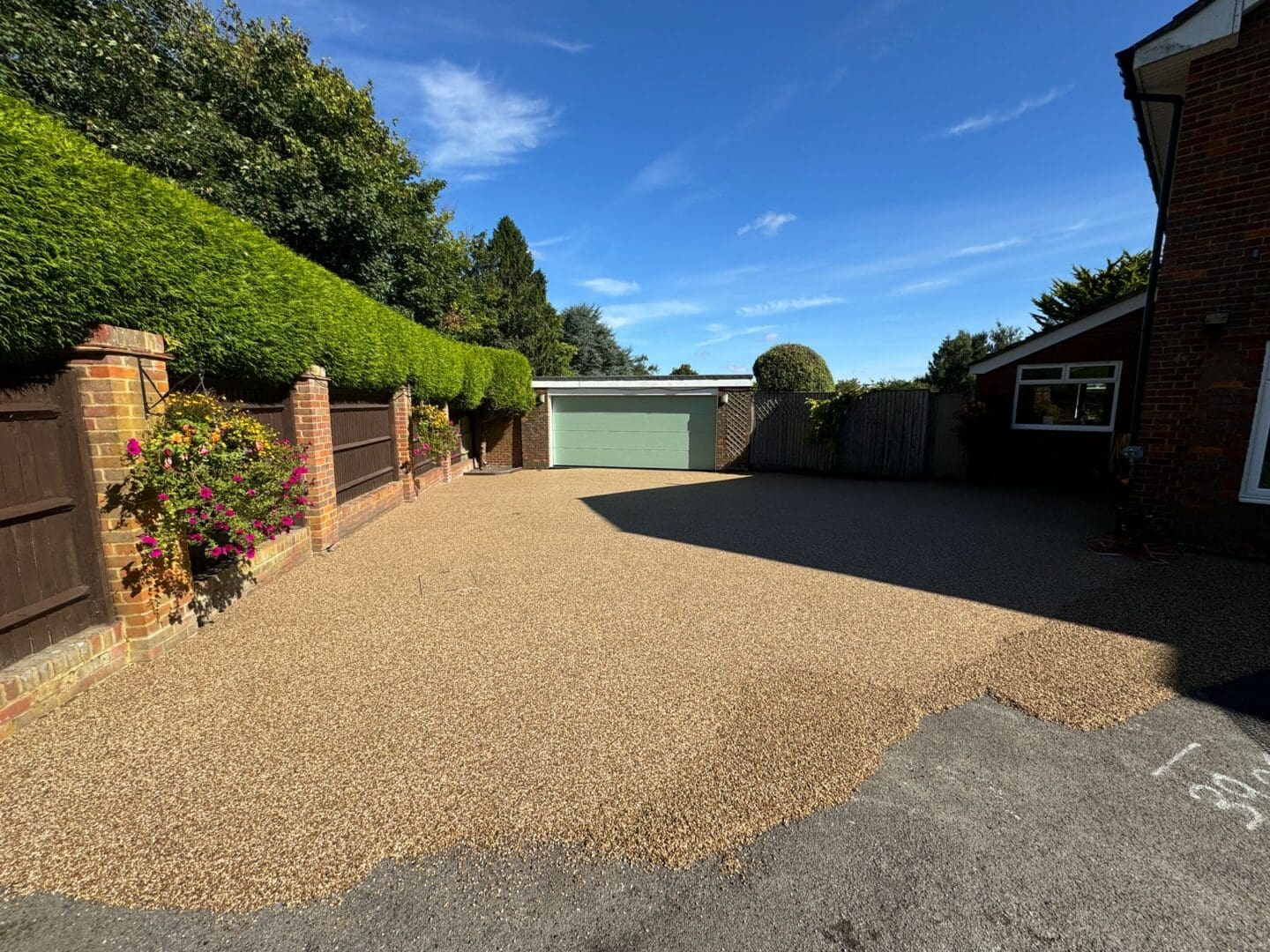 a579a302-8cba-437c-825e-144f18e46a09