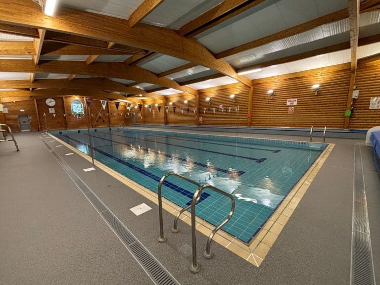 royal-russell-pool-surround-1-1-768x576