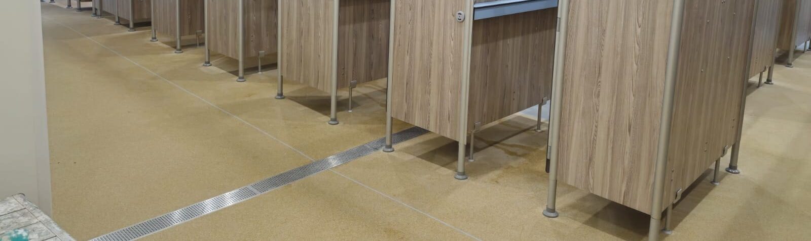 wet-leisure-changing-rooms-2