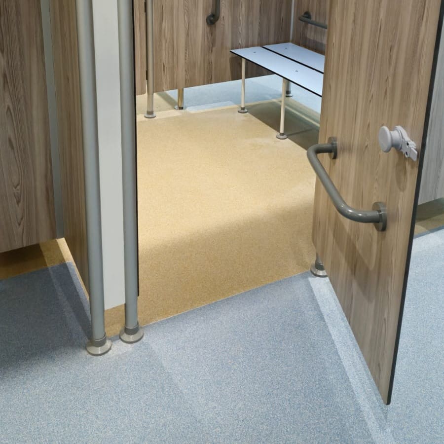 wet-leisure-changing-rooms-4-2