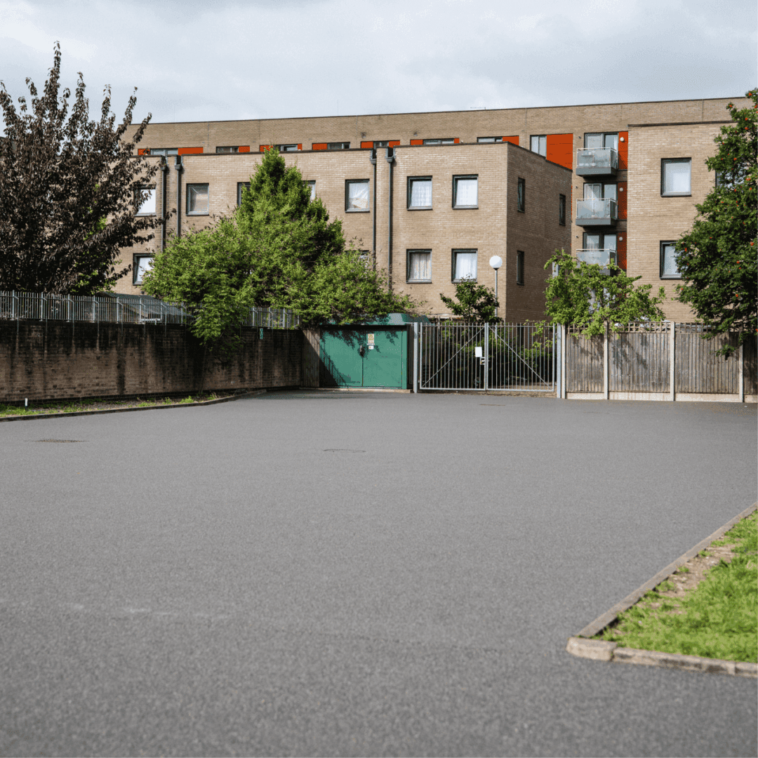2026-q1-high-school-playground-in-north-london-2