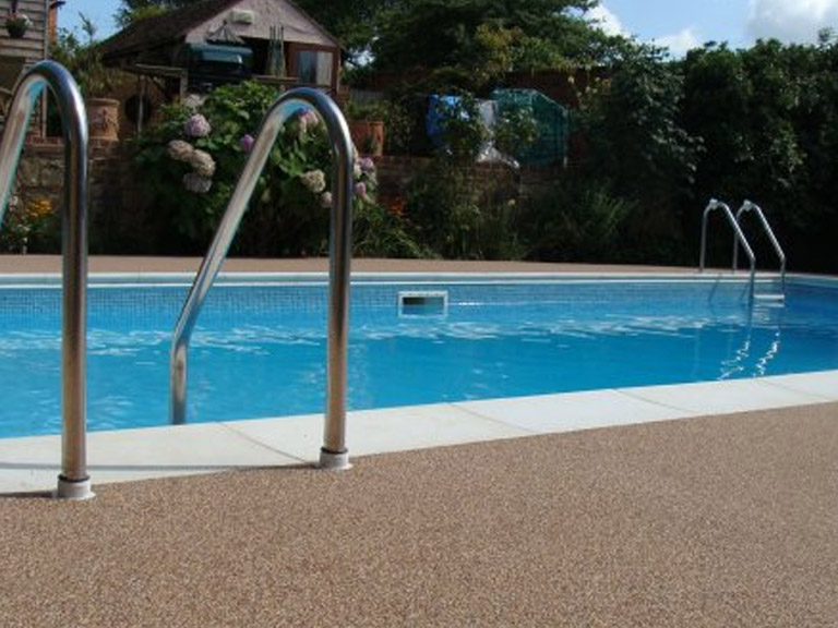 Domestic Pool Surrounds