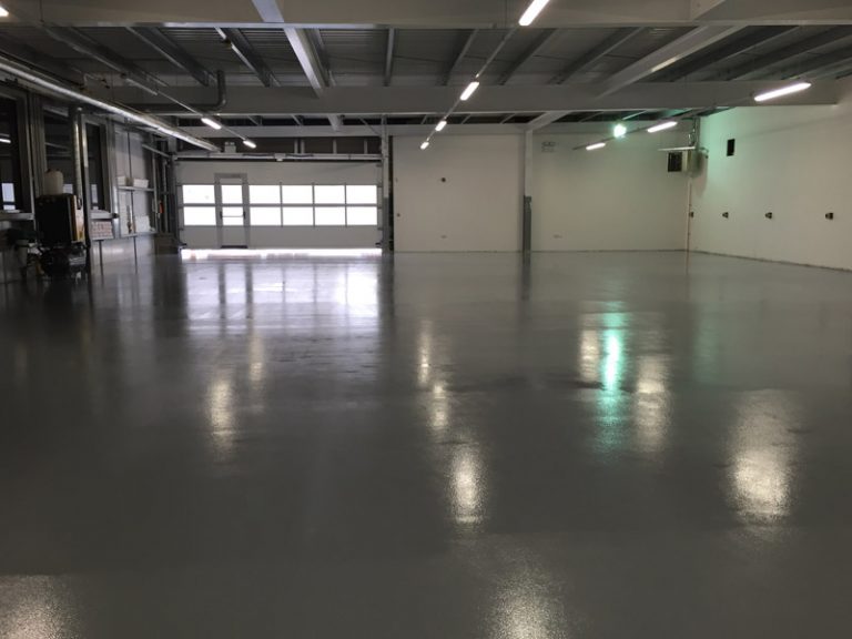 what are the pros and cons of epoxy flooring?